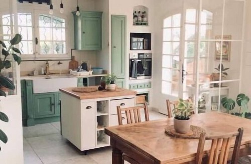 Lemasson House | 4 Bedroom Private vacation home in Montpellier