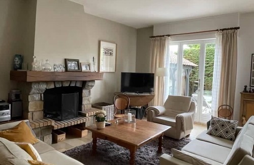 Wimereux House | 4 bedroom seaside house with garden
