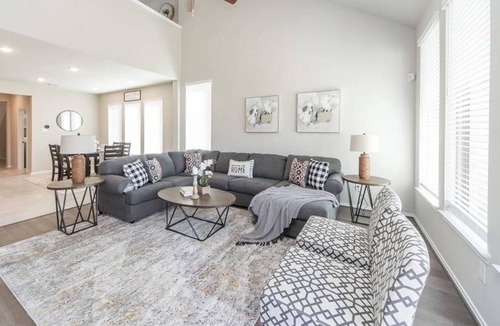 Sienna Plantation Apartment | 4 Bedroom Single family 548431 by Houzlet