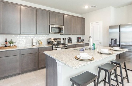 Sienna Plantation Apartment | 4 Bedroom Single family 548431 by Houzlet