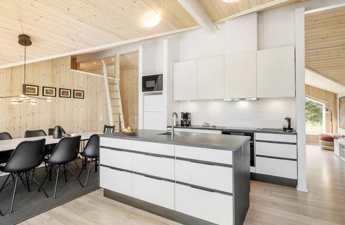 Torup Strand House | 4 bedroom stunning home in Fjerritslev