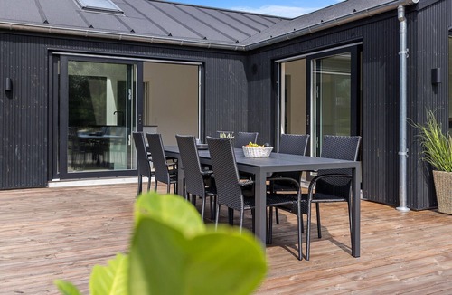 Sømarken House | 4 bedroom stunning home in Aakirkeby