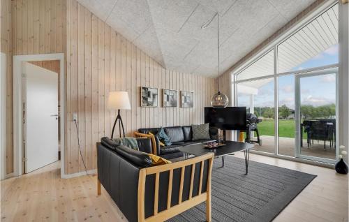 Flovt Strand House | 4 Bedroom Stunning Home In Haderslev