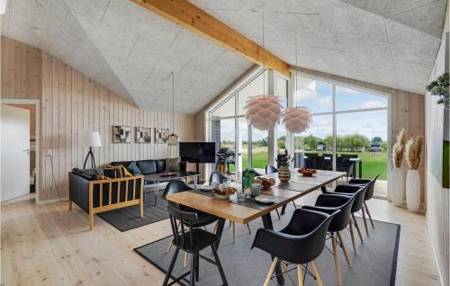Flovt Strand House | 4 Bedroom Stunning Home In Haderslev