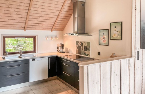 Ristinge House | 4 bedroom stunning home in Humble