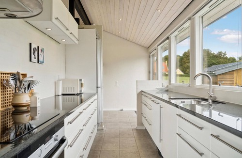 Knebel House | 4 bedroom stunning home in Knebel