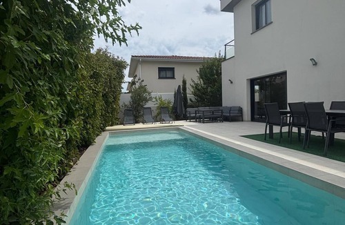 Montarnaud Villa | 4-bedroom villa with pool - Montarnaud (34) - Families only
