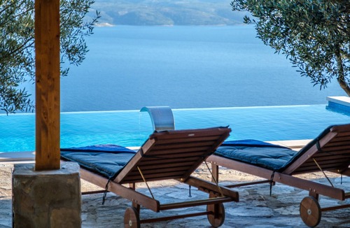 Stanici House | 4 bedroom villa with heated pool