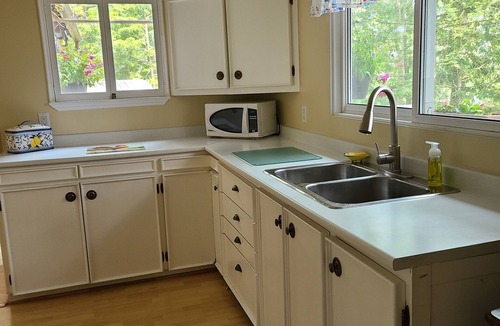 Catchacoma Cottage | 4-bedroom waterfront cottage in Trent Lakes