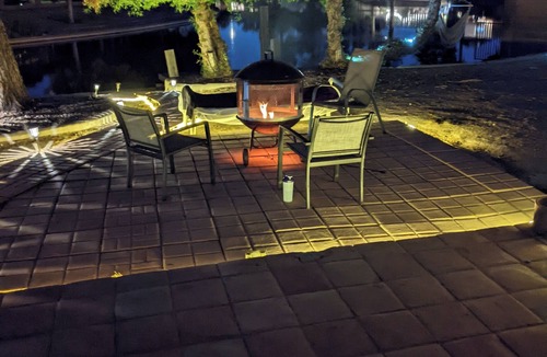Mesa House | 4 Bedroom Waterfront Home. Family Retreat. No Stairs. Fish from Private Dock.