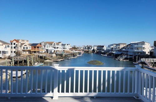 Cape May Court House House | 4-bedroom waterfront house in wonderful Avalon