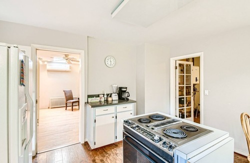 North Gresham House | 4-bedrooms single level, Long term welcome PDX, Edgefield, Gresham Troutdale