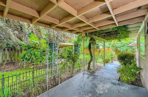 North Gresham House | 4-bedrooms single level, Long term welcome PDX, Edgefield, Gresham Troutdale