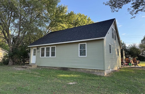 Salem House | 4 bedrooms Sleeps 14