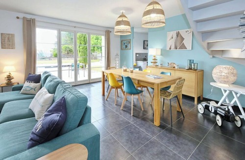 Coex Villa | 4 Bedrooms Villa In Coëx