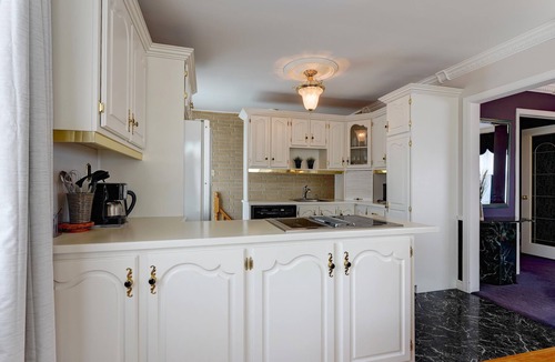 Laval-des-Rapides House | 4 Beds Entire House Free Wifi Two Parking