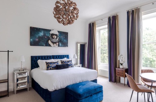 Bristol Apartment | 4 Berkeley Square I Boutique Apartments