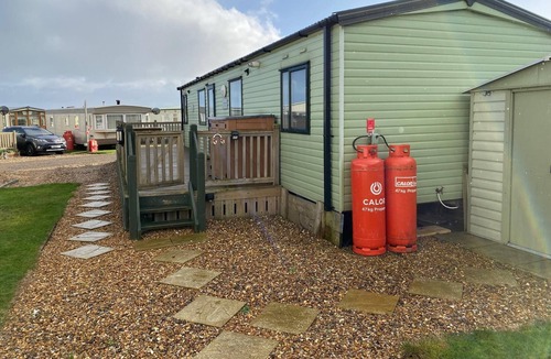Lowestoft House | 4 berth caravan with decking at North Denes in Suffolk ref 40167ND