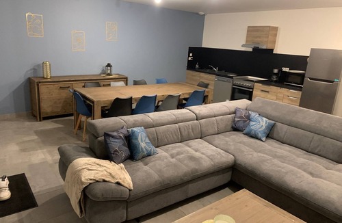 La Fleche House | 4 Bis