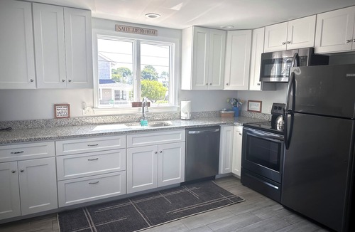 Scituate House | 4 BR/2 Bath beach house. Beachfront. Walking distance to Scituate Harbor!