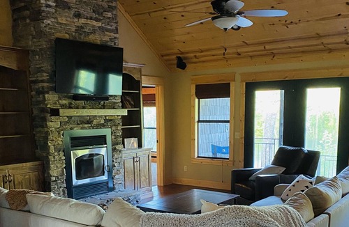 Wilburn House | 4 br, 2 Houses, Riverside, less than a mile from Cow Shoals.