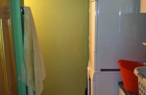 Gray House | 4 BR/3 Bath Lakefront Sleeps 12