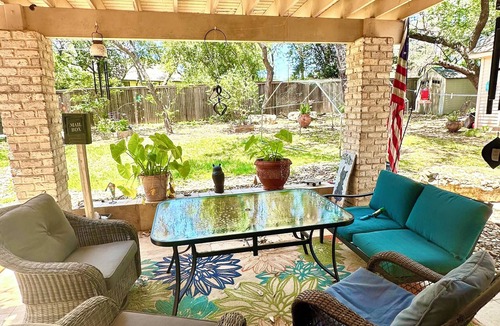 North San Antonio - SAT House | 4 BR ~ 3 BTH— 2 Masters with Ensuite