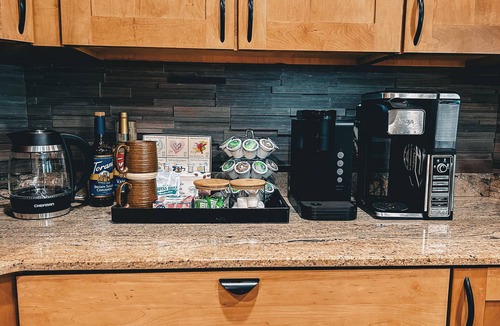 Dalton Ranch House | 4 BR-7 Bed-Durango Dream House-Incredible Mountain/Golf Views w/Chef’s Kitchen