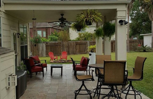 Northeast Houston House | 4 BR Large Home 15 min from Downtown