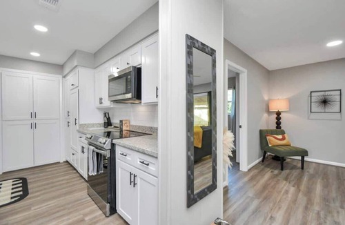 Friendswood House | 4 BR Luxury Home in Friendswood