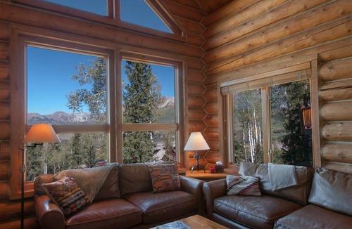 Mountain Village Ski Chalet | 4 BR Mountain Village Luxury Log Home - Great Views, Sleeps 10/11