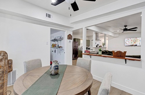 West San Antonio House | 4 BR Near Lackland AFB- Family Friendly