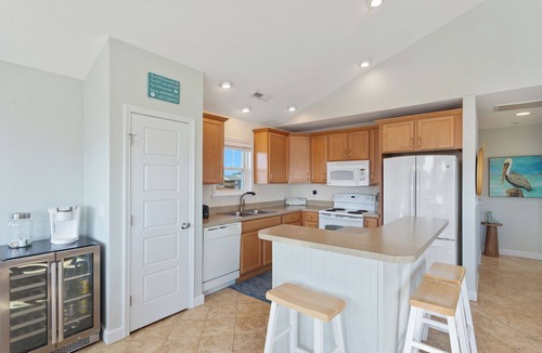 Rodanthe House | 4 br Ocean view, beach, pool!