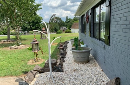 Mocksville House | 4 BR PEACEFUL RANCH