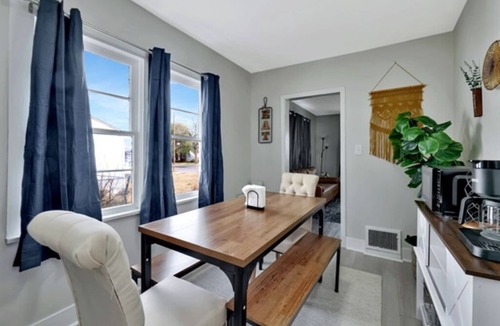 Stanley - Aley House | 4-BR Quiet Retreat, Mins from Downtown Wichita