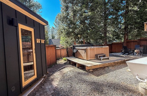 Kings Beach House | 4 BR Retreat with Lakeview and Hot Tub