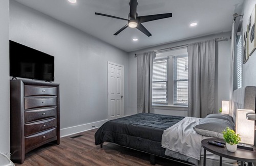 Hillcrest House | 4 BR Spacious Home in the Heart of Hillcrest