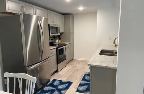 Athens House | 4-BR Spacious House by the River w/Backyard & BBQ