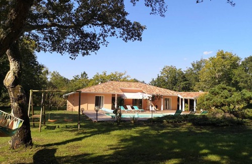 Messanges House | 4-br villa with swimming pool in Messanges