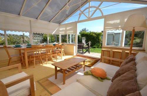 Bembridge House | 4 Brooks Close