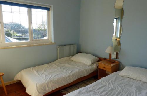 Bembridge House | 4 Brooks Close