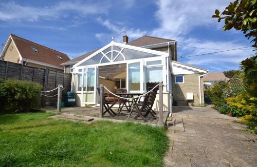 Bembridge House | 4 Brooks Close