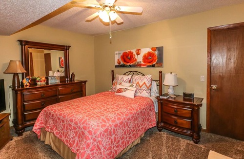 Hot Springs Village House | 4 Cabo Tinoso Place - HDTV, WIFI. Nicely furnished town home, screened in porch,