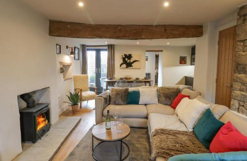 Bowes House | 4 Castle Terrace