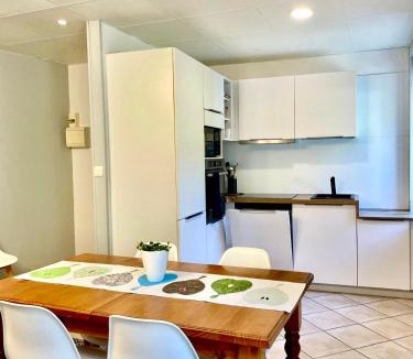 Lastours Apartment | 4 Châteaux Lastours 3 Star 3 bed bel appartement familial Quertineux
