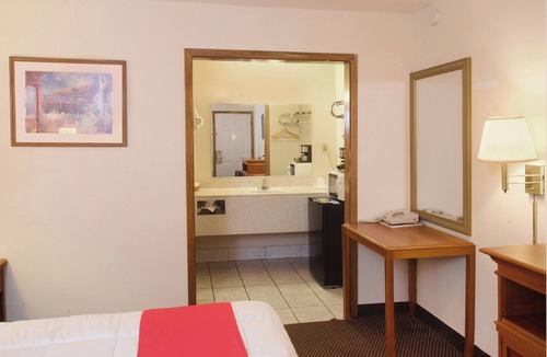 Guymon Hotel | 4 Charming Rooms Near Parks, Dining & Local Gems in Guymon!