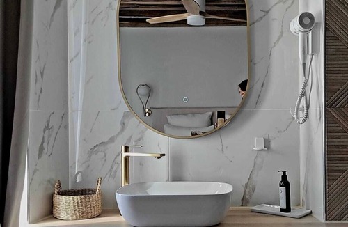 Sens Bed & Breakfast | 4 Charming Suites & downtown