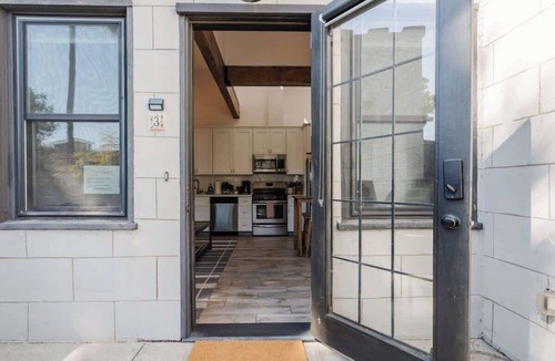 Mission Hills Apartment | 4 Chic Apartments Steps from Old Town: Sleep 24