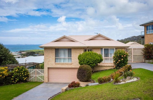 Kianga House | 4 Dawn Parade Kianga