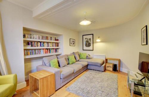 Martlesham Heath House | 4 Doric Place